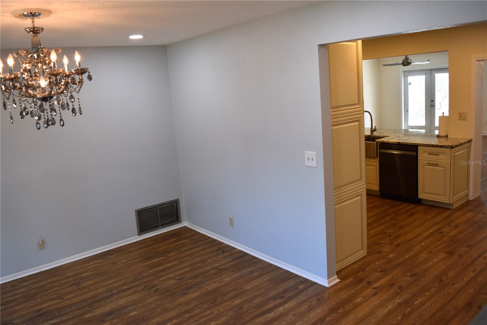 FAIRVIEW ESTATES - Residential