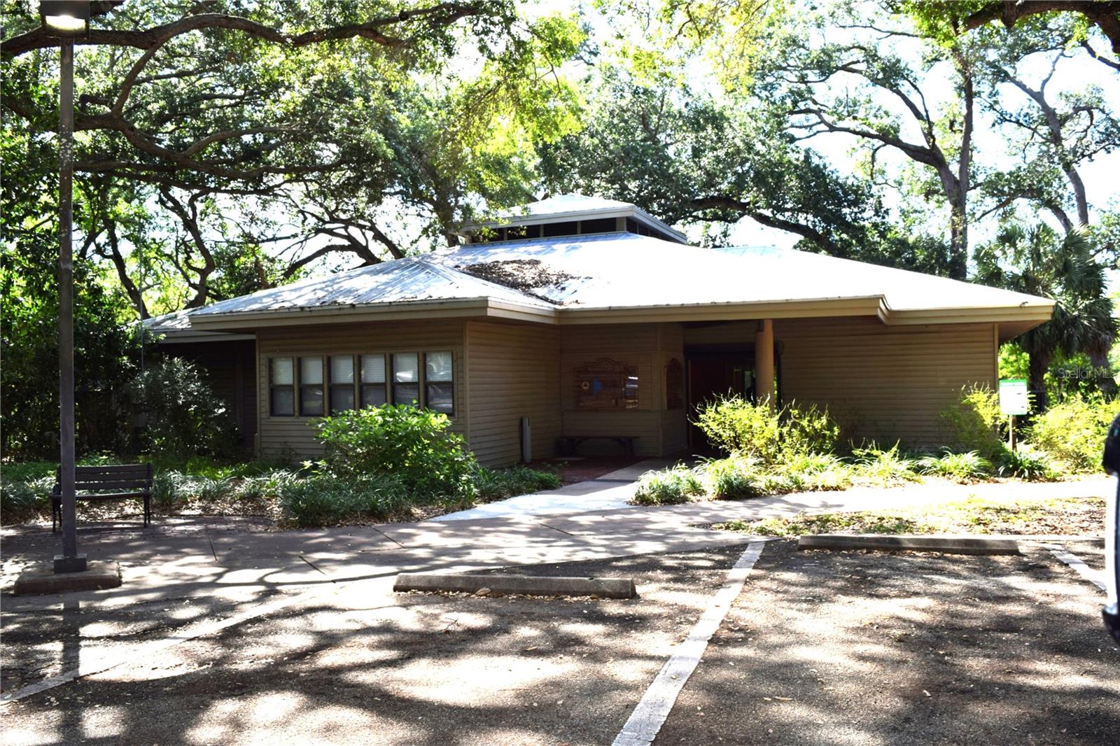 FAIRVIEW ESTATES - Residential