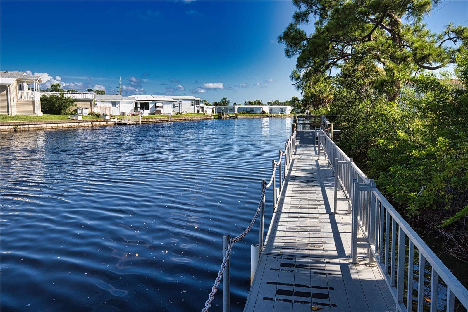 LA CASA MHP CO-OP - Residential