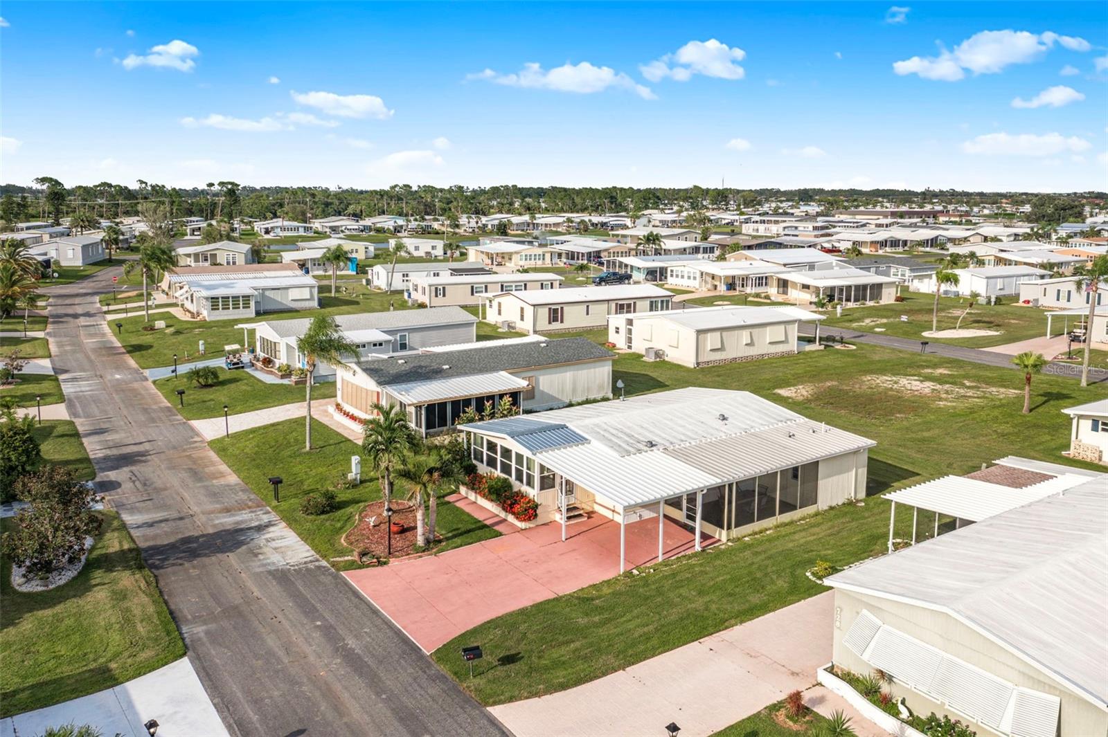 LA CASA MHP CO-OP - Residential