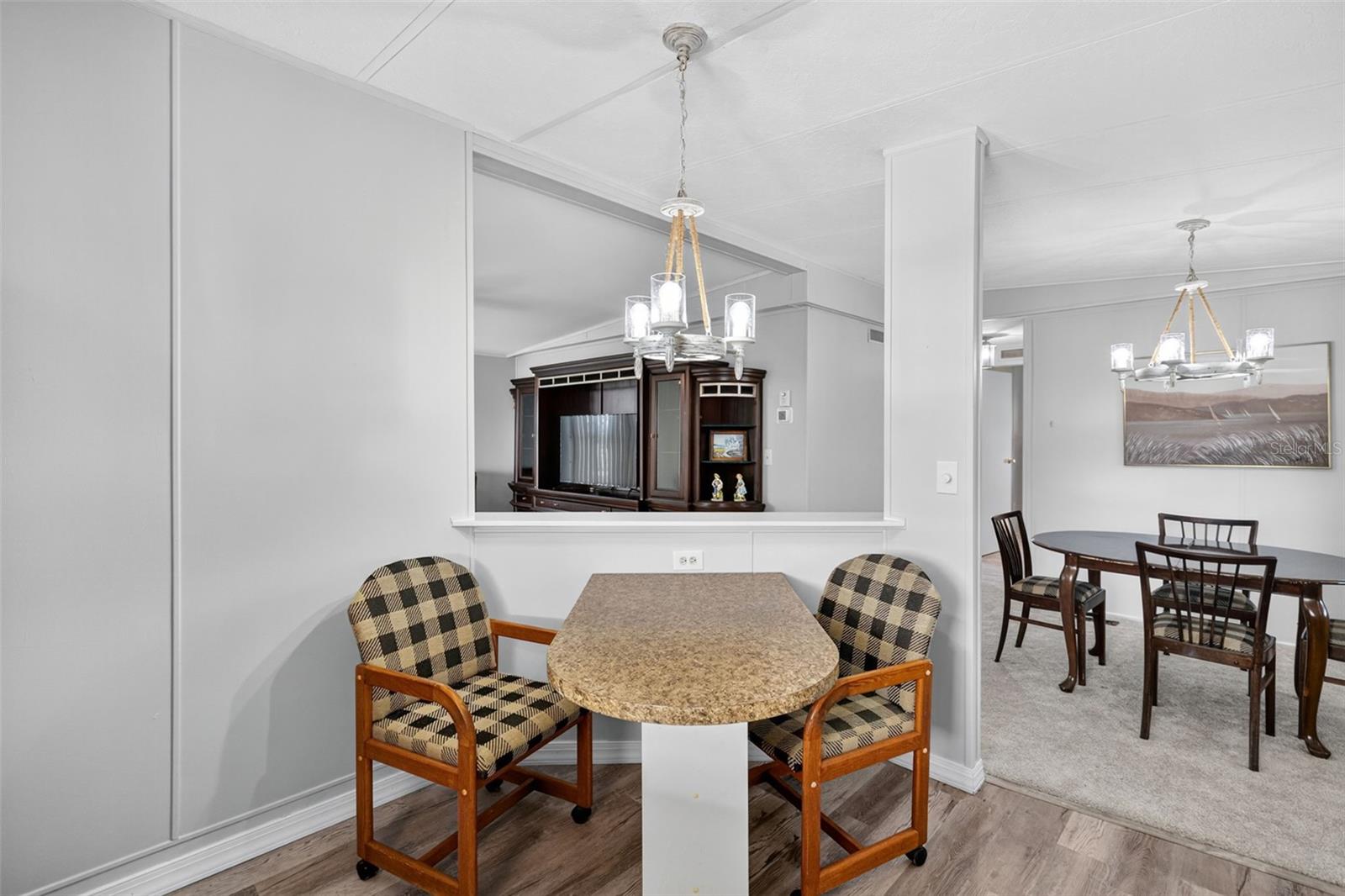 LA CASA MHP CO-OP - Residential