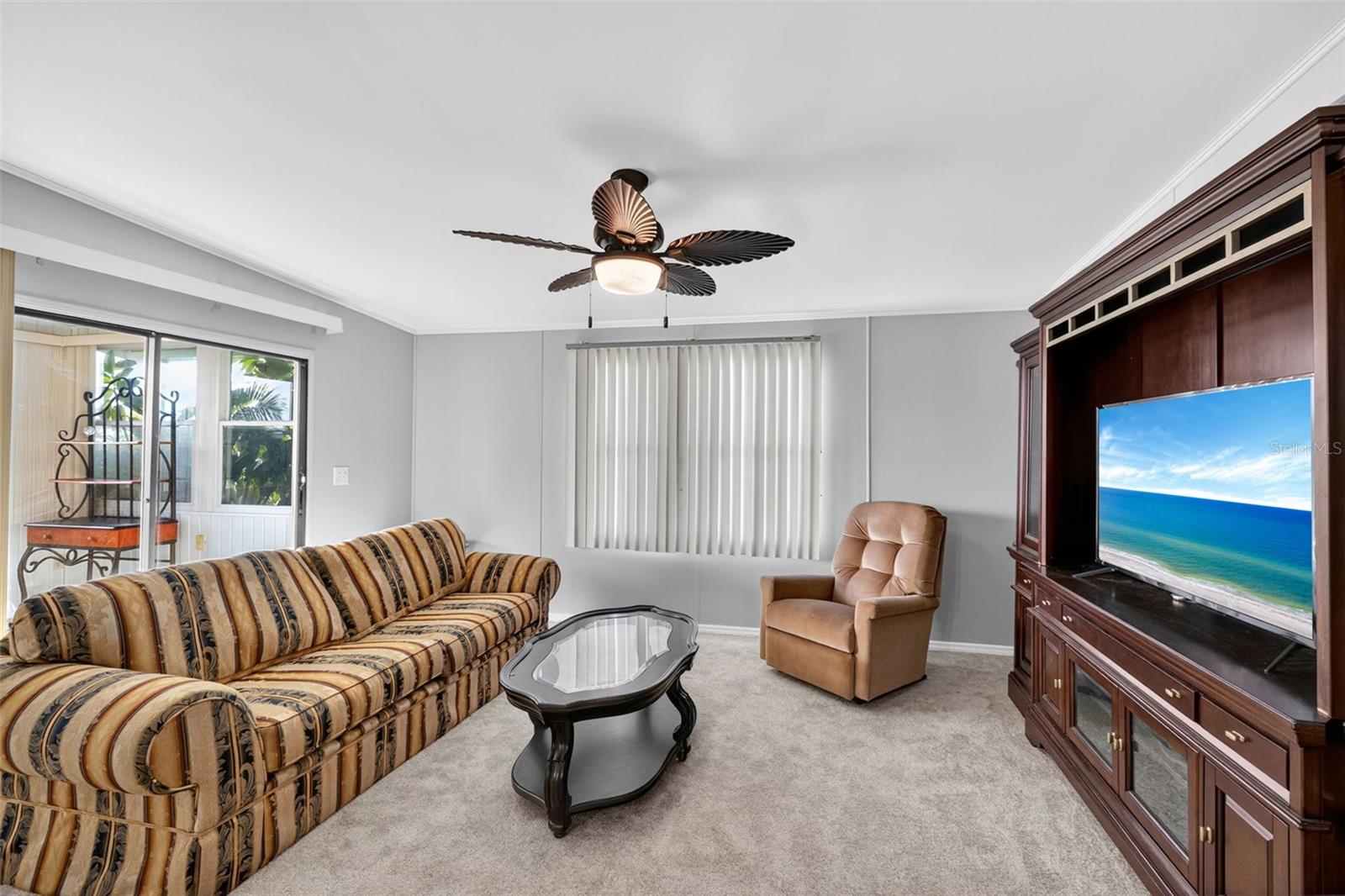 LA CASA MHP CO-OP - Residential