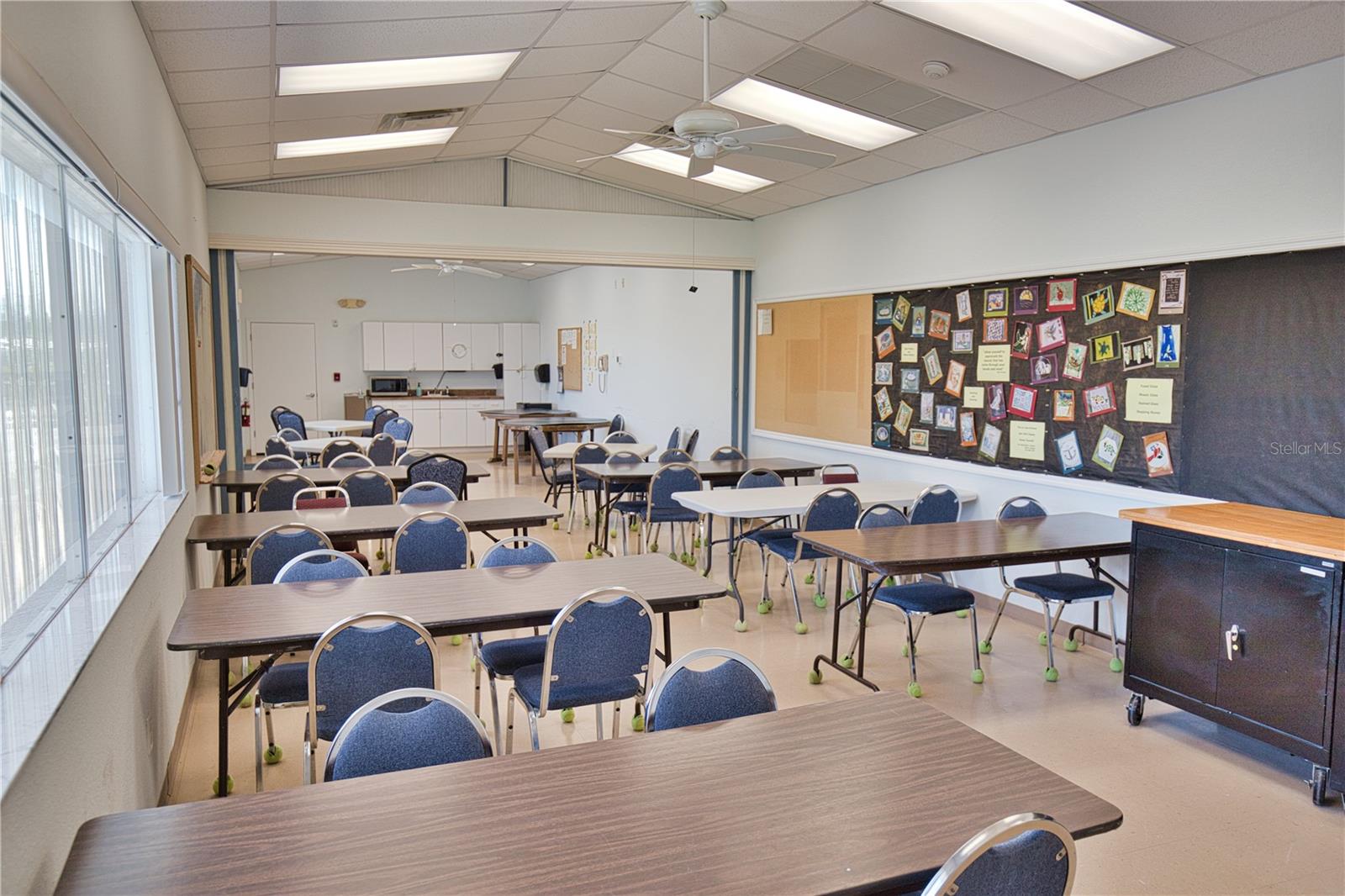 LA CASA MHP CO-OP - Residential