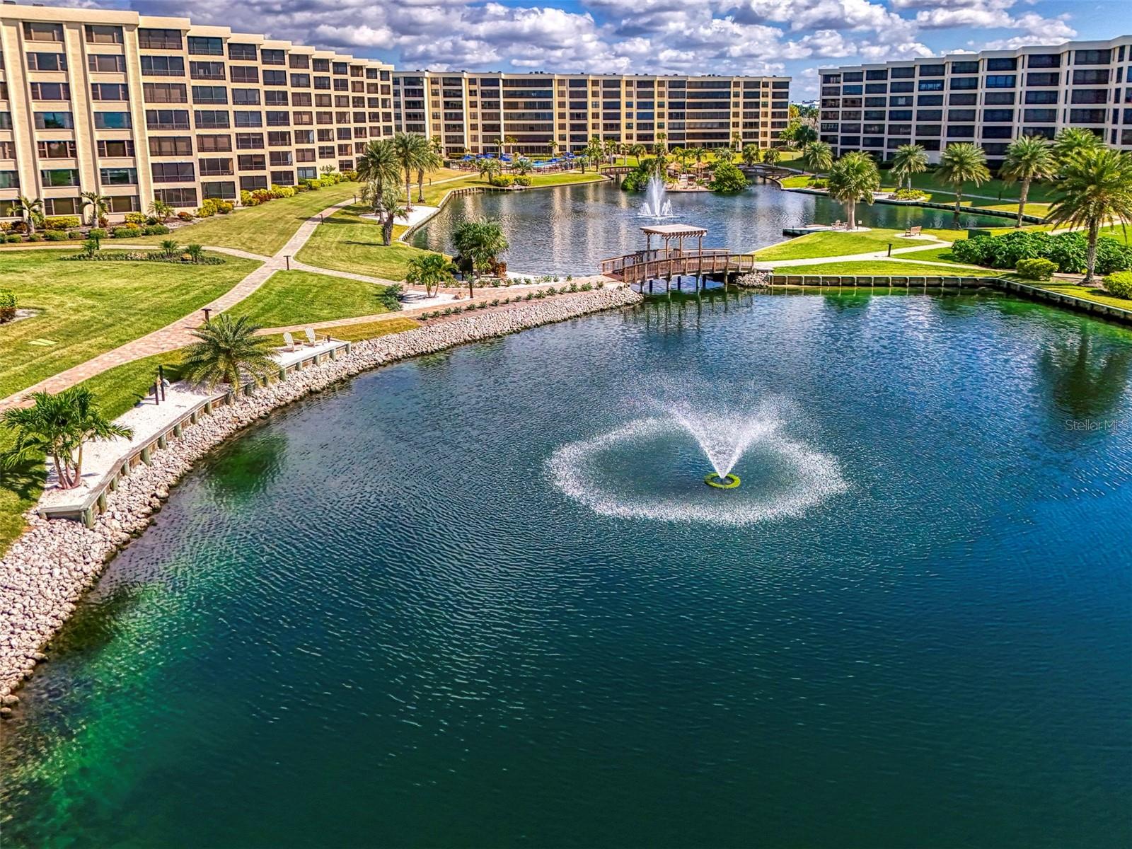 GULF & BAY CLUB PH 1 - Residential