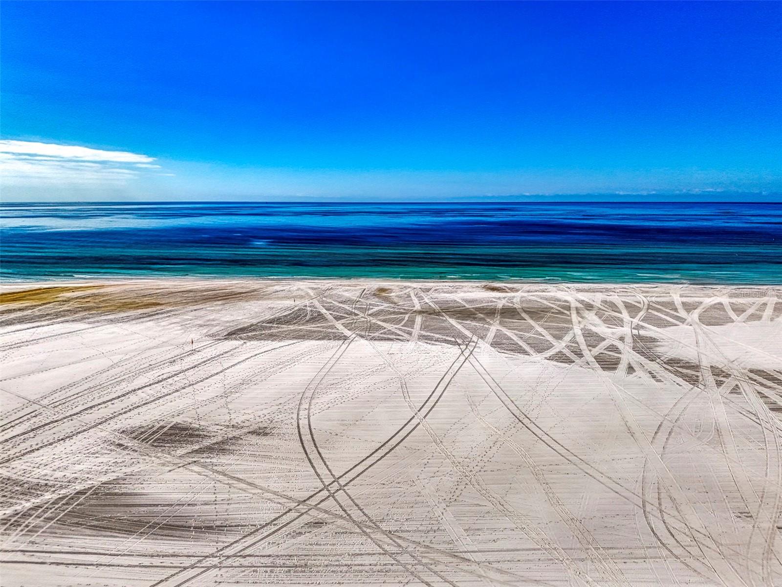 GULF & BAY CLUB PH 1 - Residential