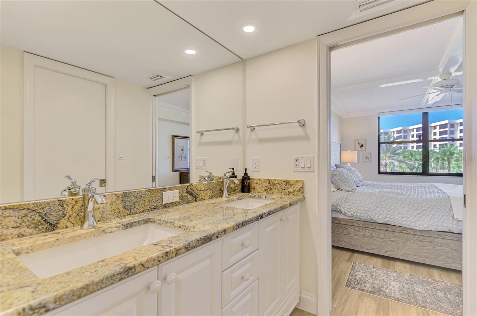 GULF & BAY CLUB PH 1 - Residential