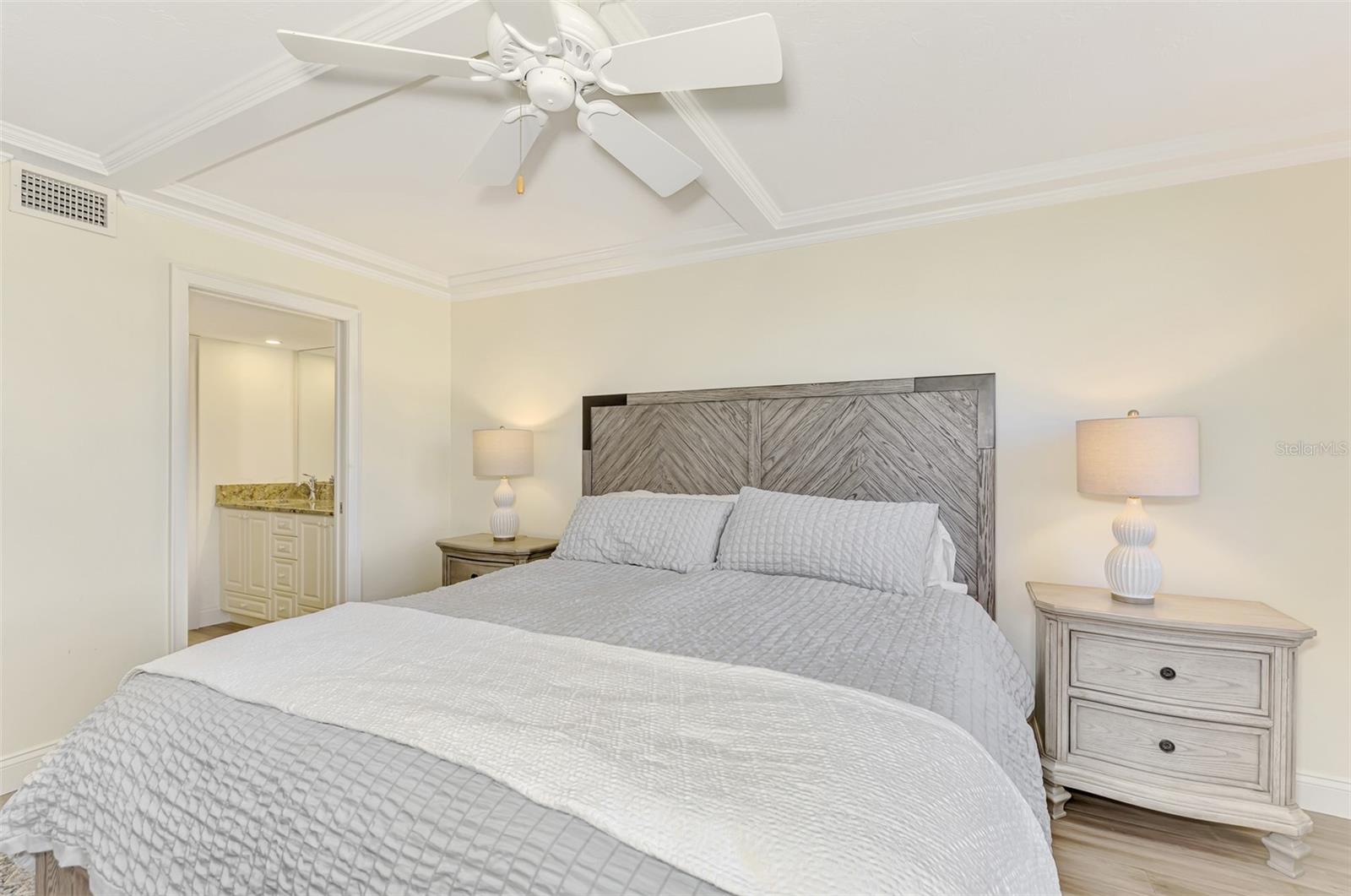 GULF & BAY CLUB PH 1 - Residential