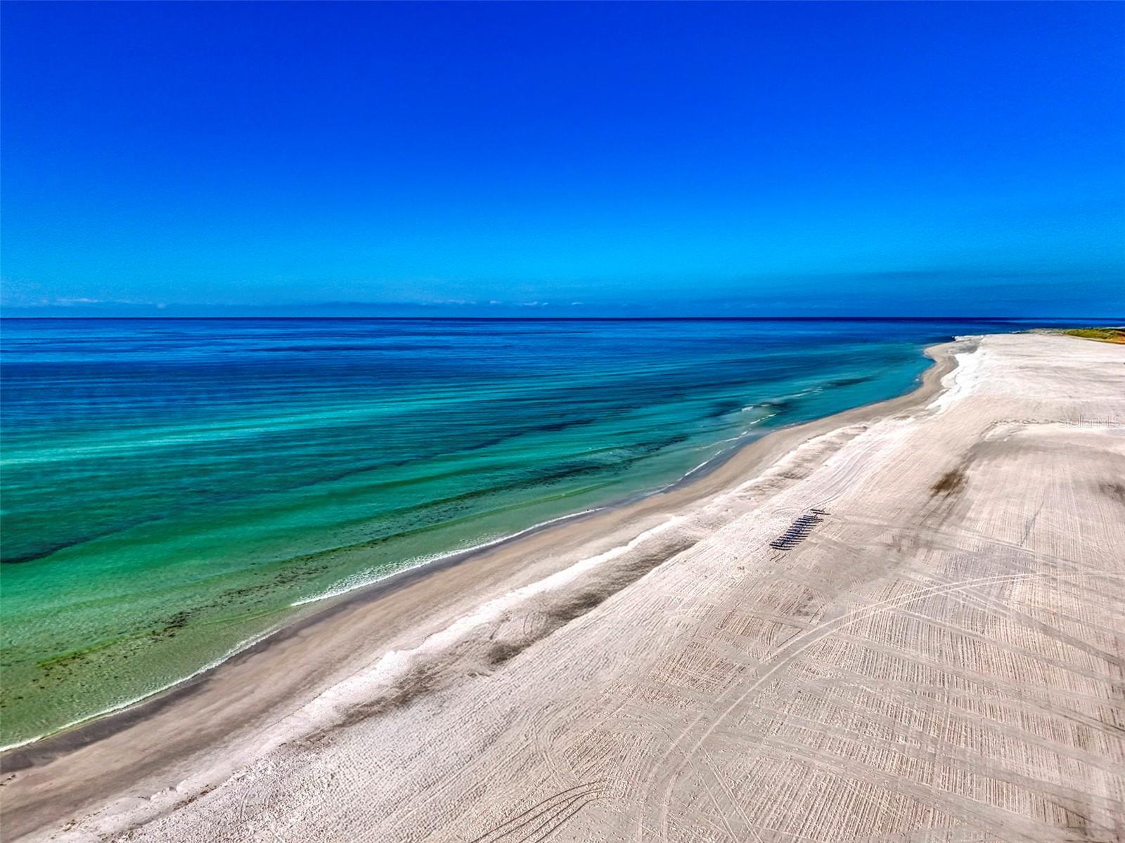 GULF & BAY CLUB PH 1 - Residential