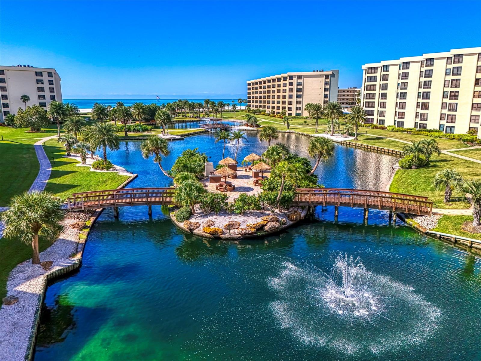 GULF & BAY CLUB PH 1 - Residential