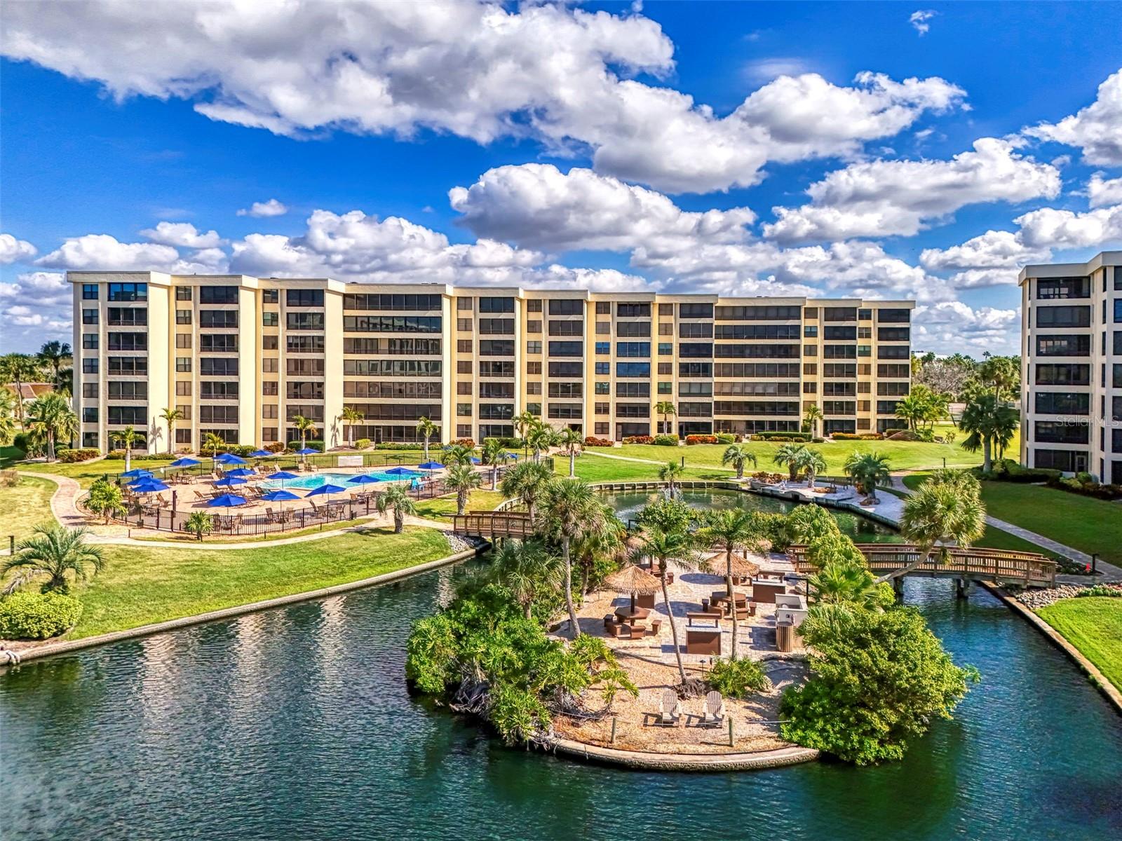 GULF & BAY CLUB PH 1 - Residential