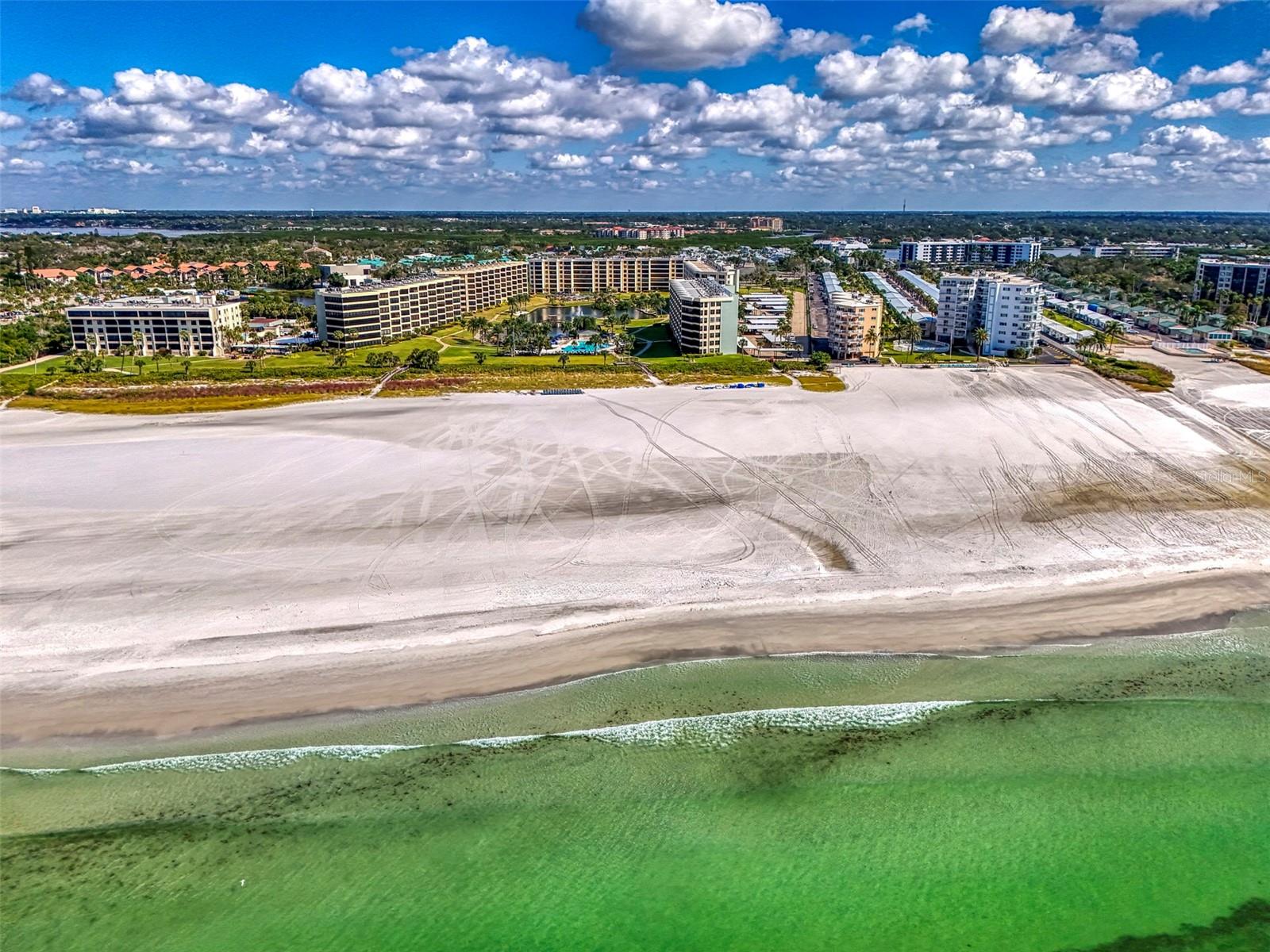 GULF & BAY CLUB PH 1 - Residential