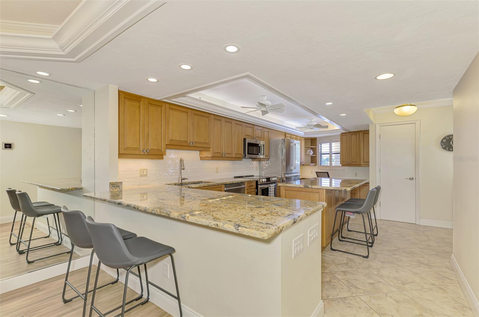 GULF & BAY CLUB PH 1 - Residential