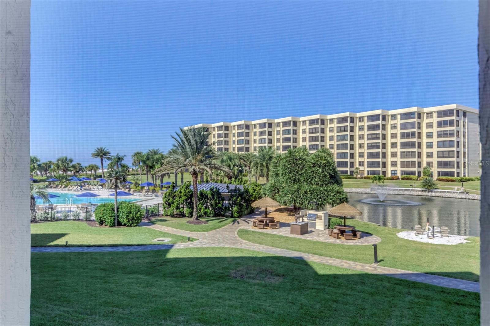 GULF & BAY CLUB PH 1 - Residential