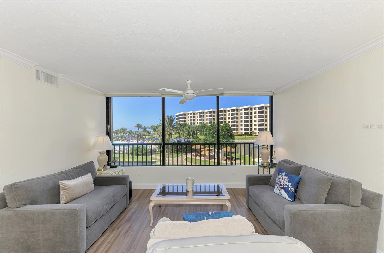 GULF & BAY CLUB PH 1 - Residential