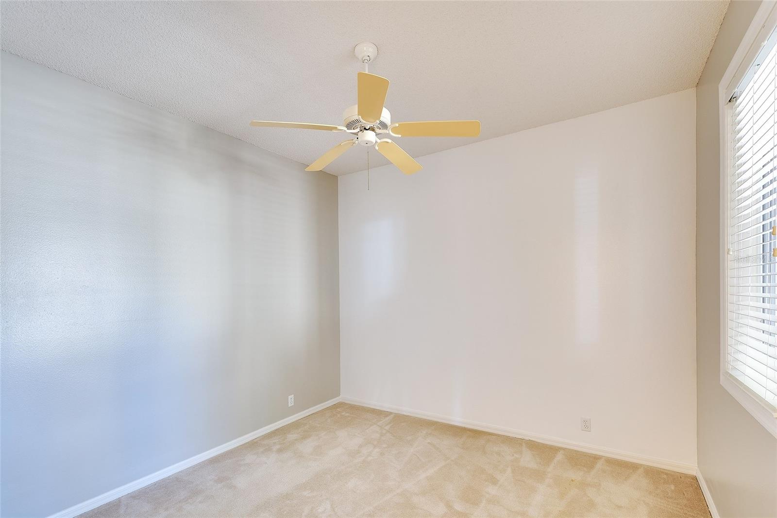 ROSEDALE 8 WESTBURY LAKES - Residential