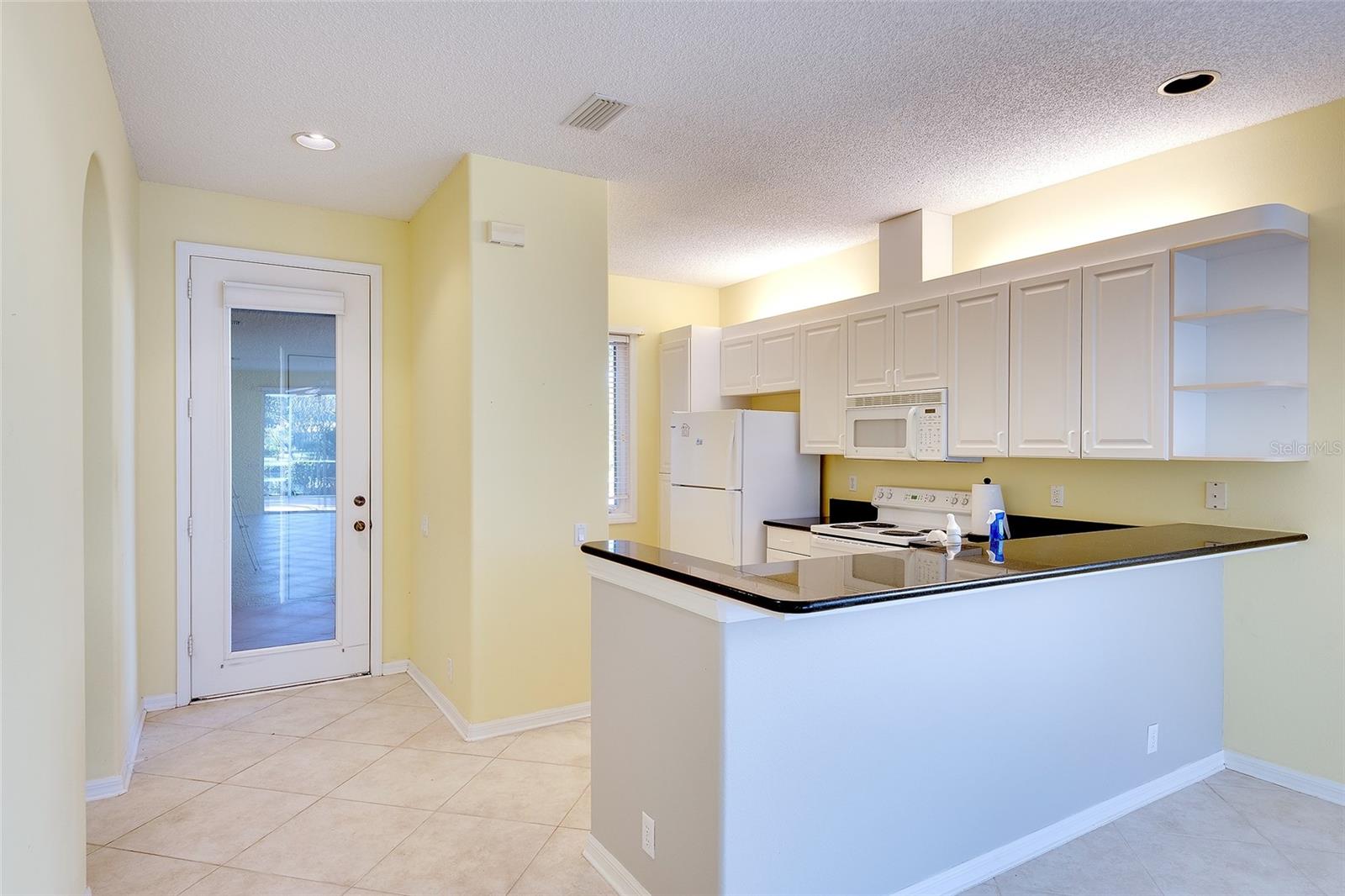 ROSEDALE 8 WESTBURY LAKES - Residential