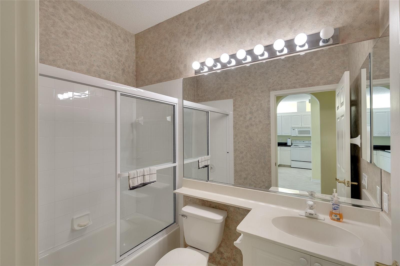 ROSEDALE 8 WESTBURY LAKES - Residential