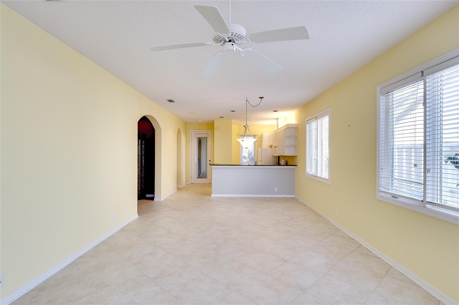 ROSEDALE 8 WESTBURY LAKES - Residential