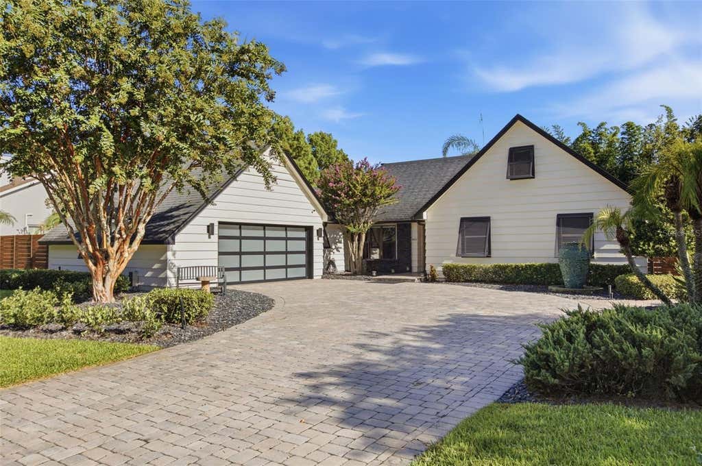 Photo of 465 Mandalay Road, Orlando, FL 32809 (MLS # O6425294)