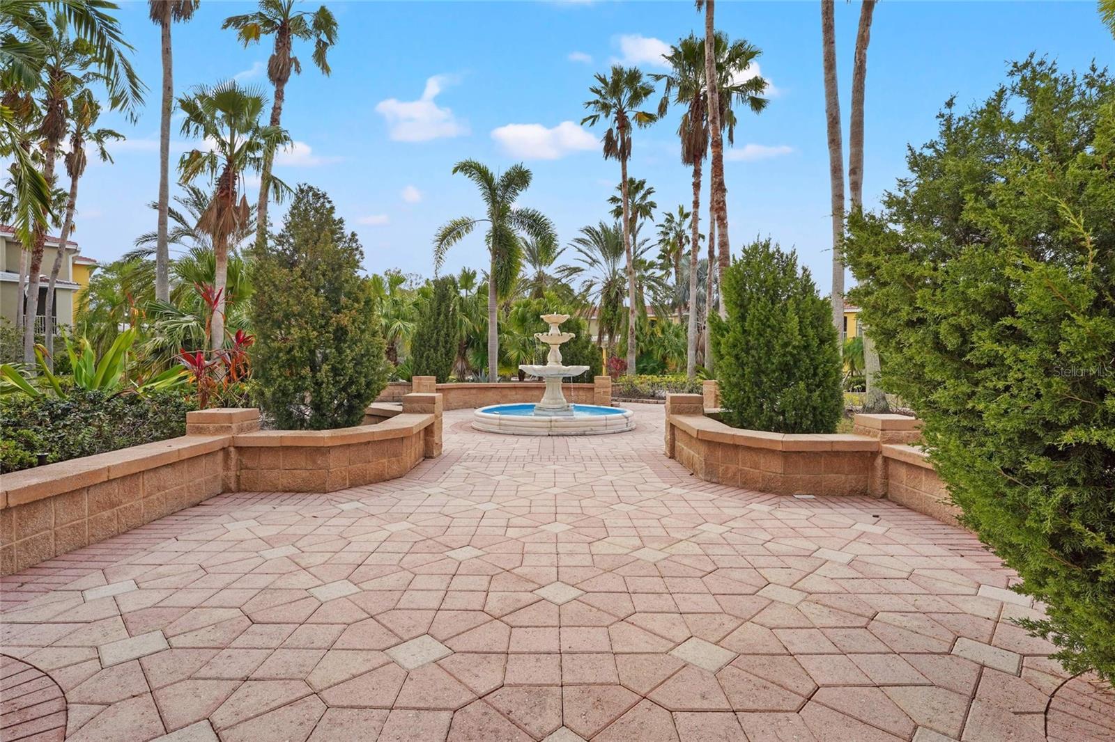 LAS PALMAS OF SARASOTA - Residential