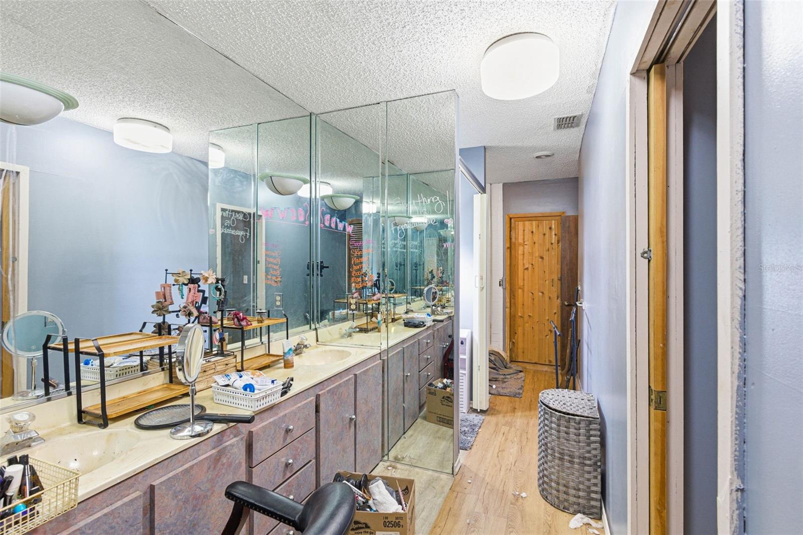 PINELLAS PARK - Residential