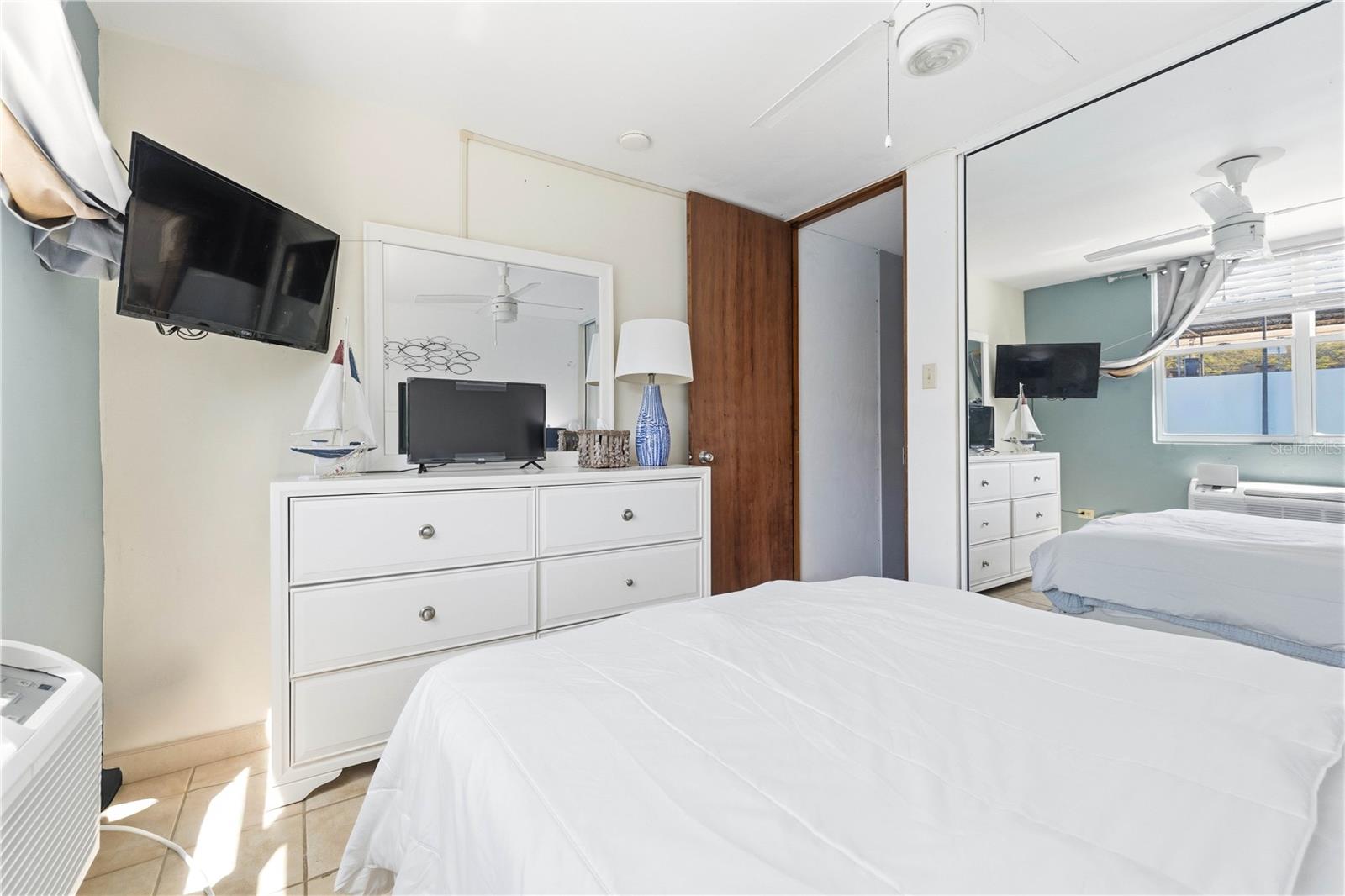 HAUDIMAR BEACH APARTMENTS - Residential