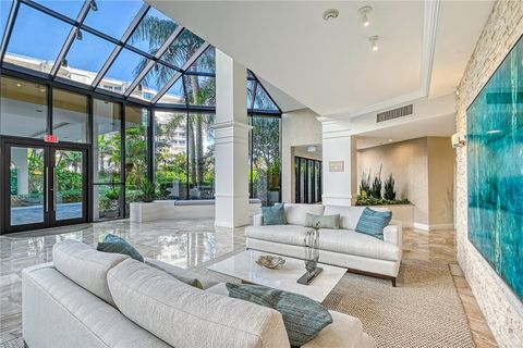 A home in LONGBOAT KEY