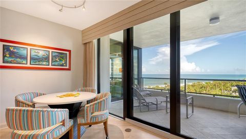 A home in LONGBOAT KEY