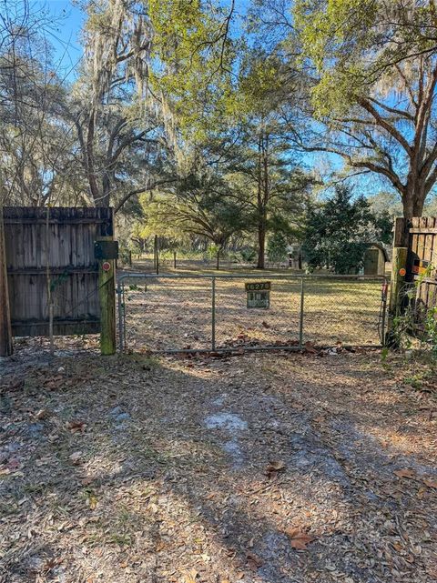 Tiny photo for 16278 NE 138th Court, Fort Mccoy, FL 32134 (MLS # OM718429)