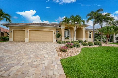 A home in PUNTA GORDA