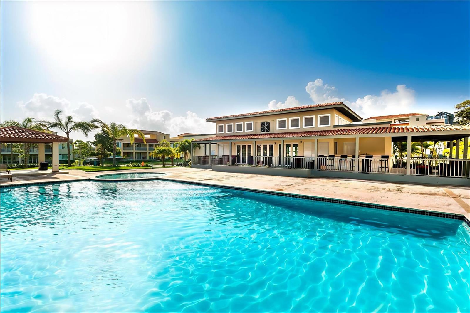 CONDOMINIO HARBOUR LAKES, PALMAS DEL MAR, HUMACAO - Residential