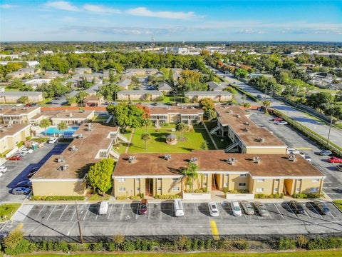 1000 Lake Of The Woods Boulevard 202h, Fern Park, FL 32730