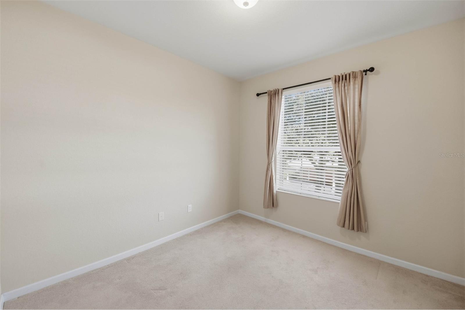 VENTURA AT BELLA TRAE CONDO PH 6 - Residential