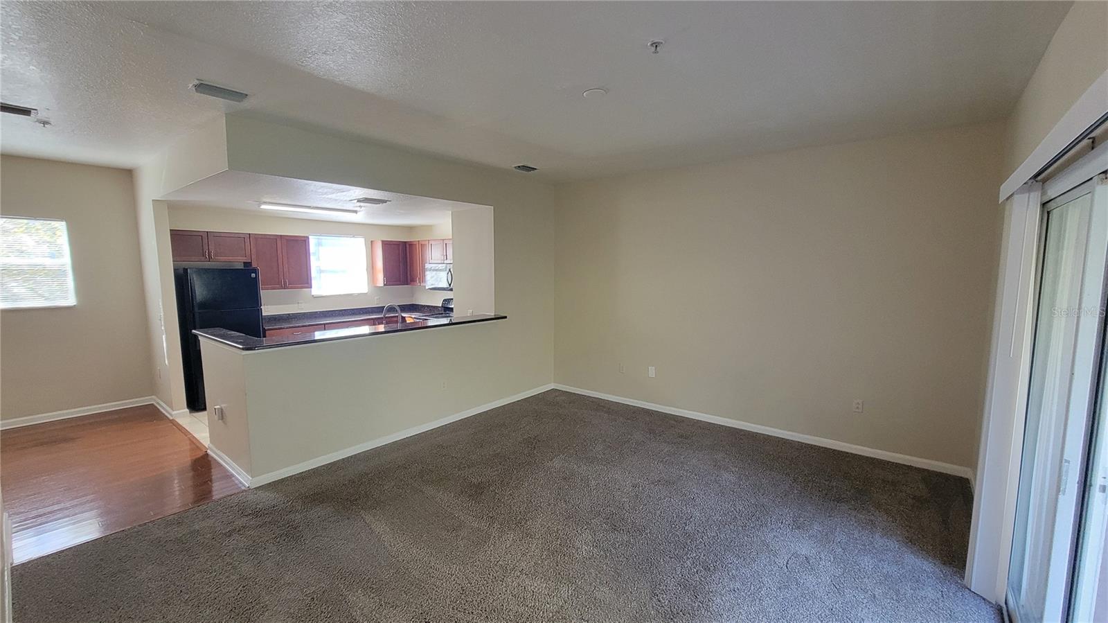 RAINTREE TWNHMS - Residential Lease