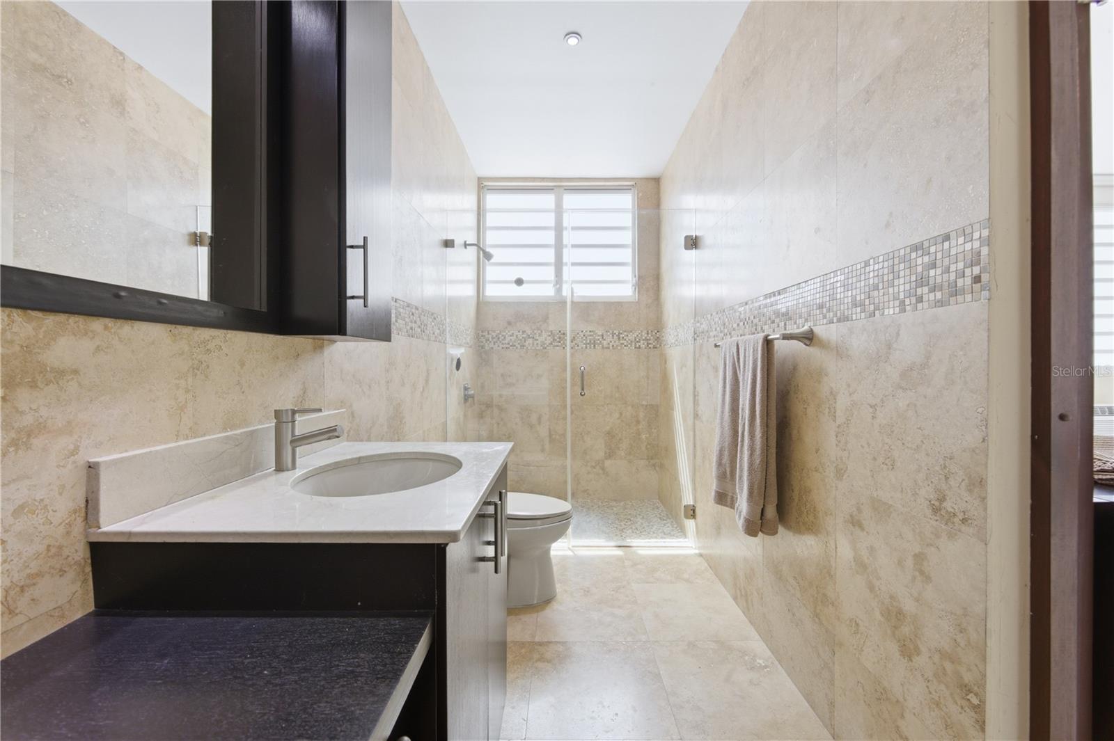 CONDADO TOWERS - Residential
