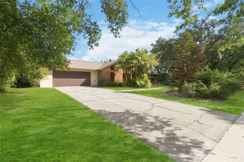 Photo of 7813 Saranac Court, Orlando, FL 32835 (MLS # O6436728)