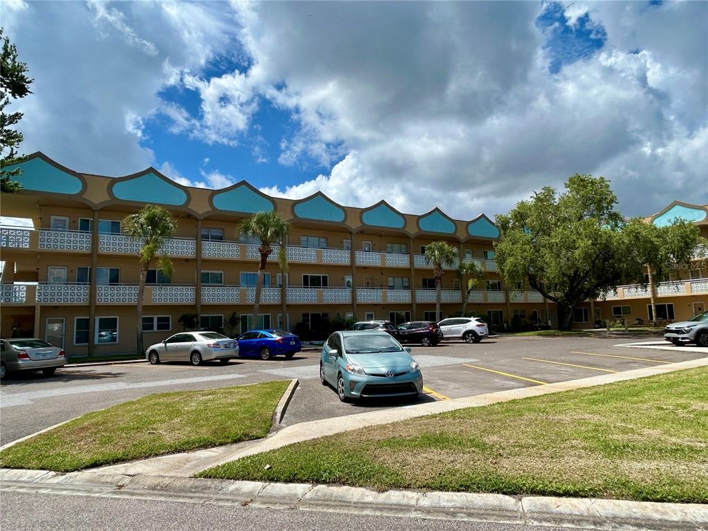 Photo of 2467 Finlandia Lane #27, Clearwater, FL 33763 (MLS # TB8521887)