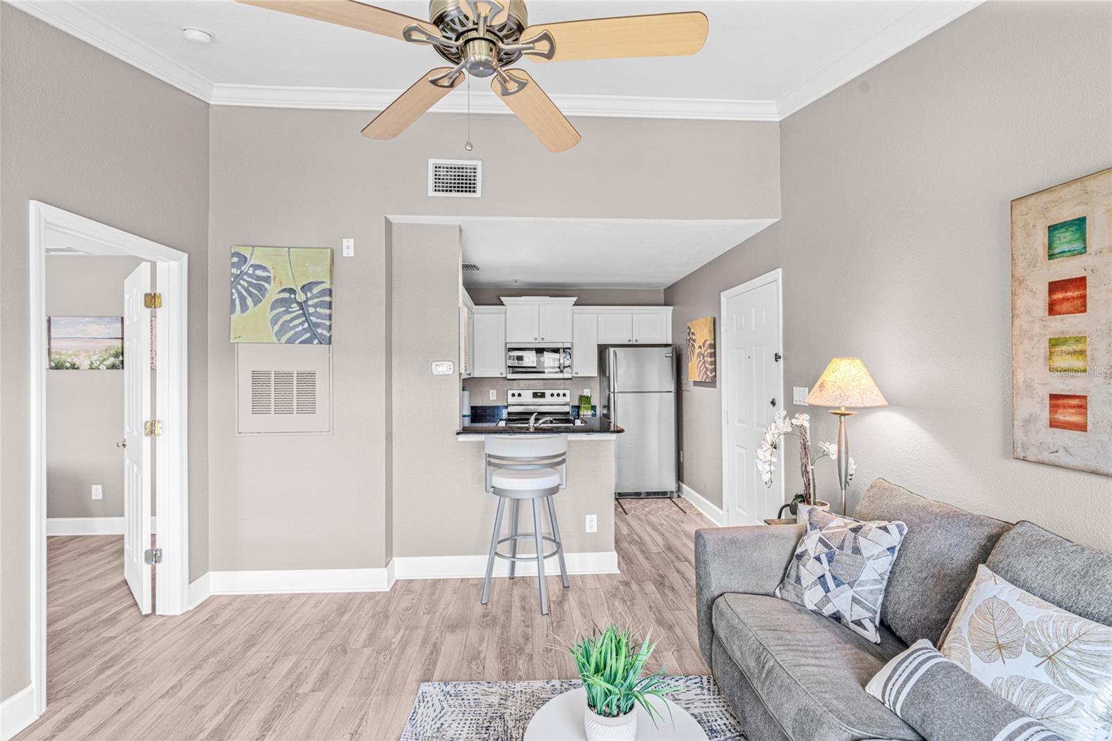 VINTAGE GRAND - Residential