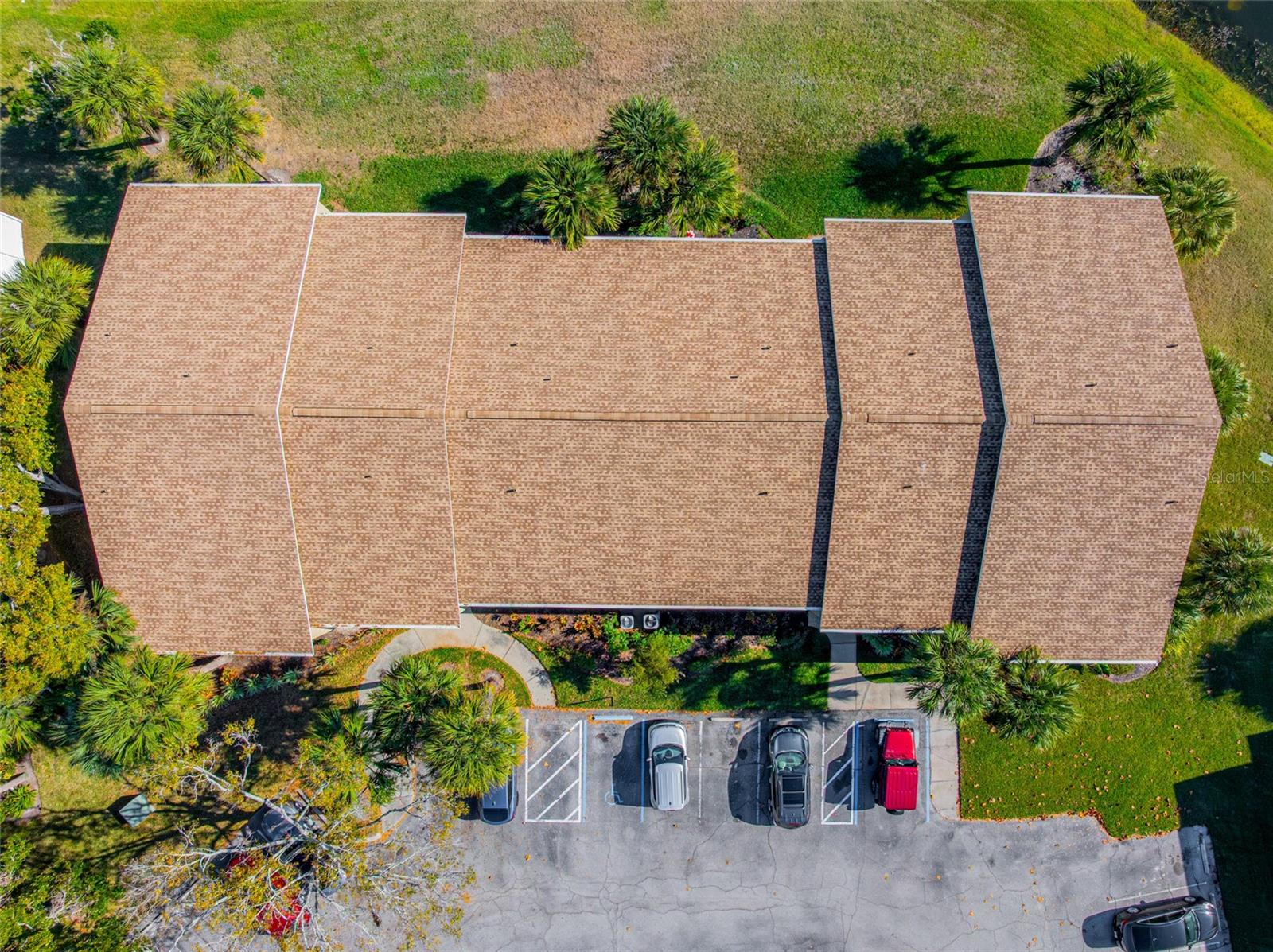 VINTAGE GRAND - Residential