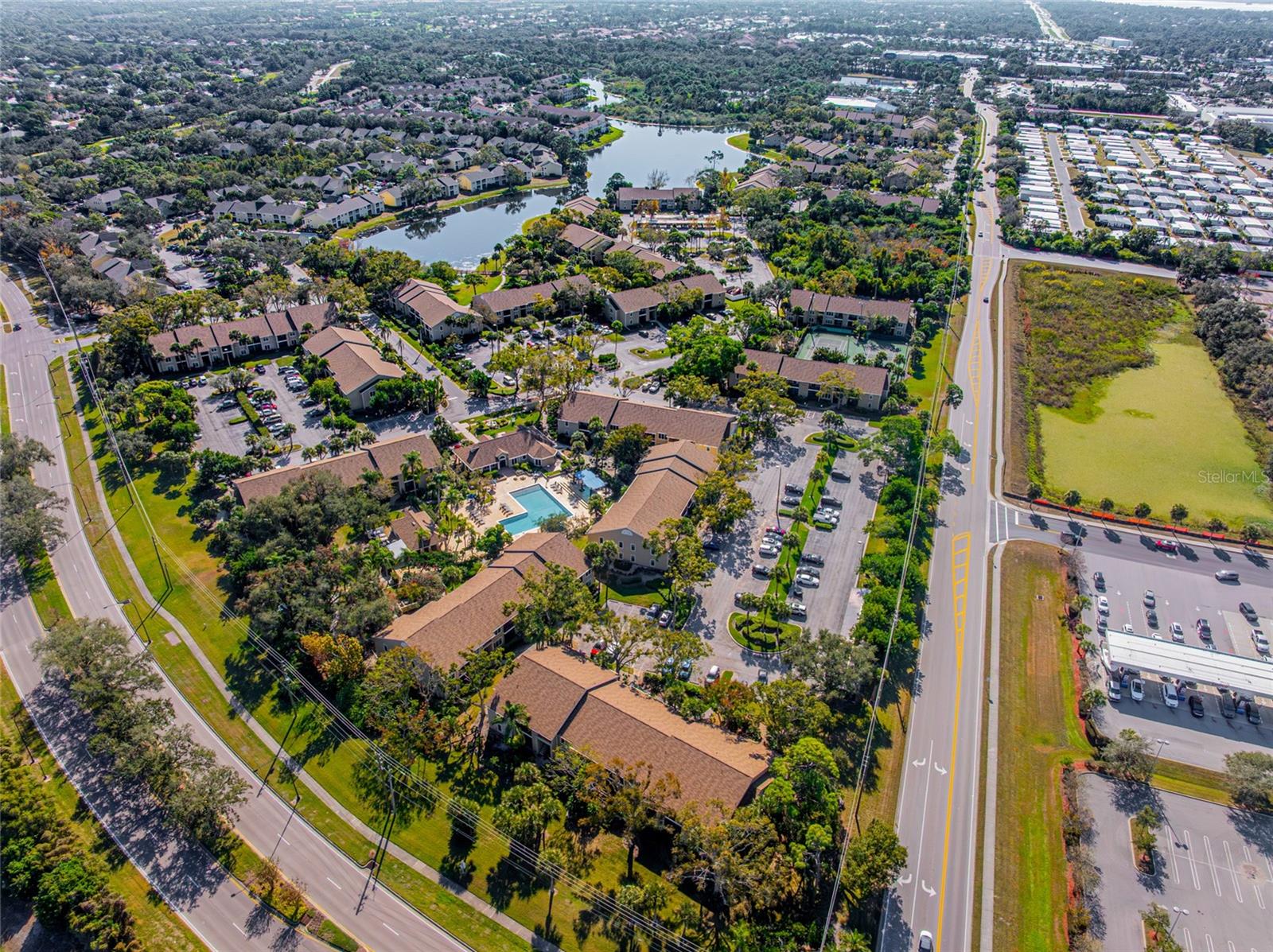 VINTAGE GRAND - Residential