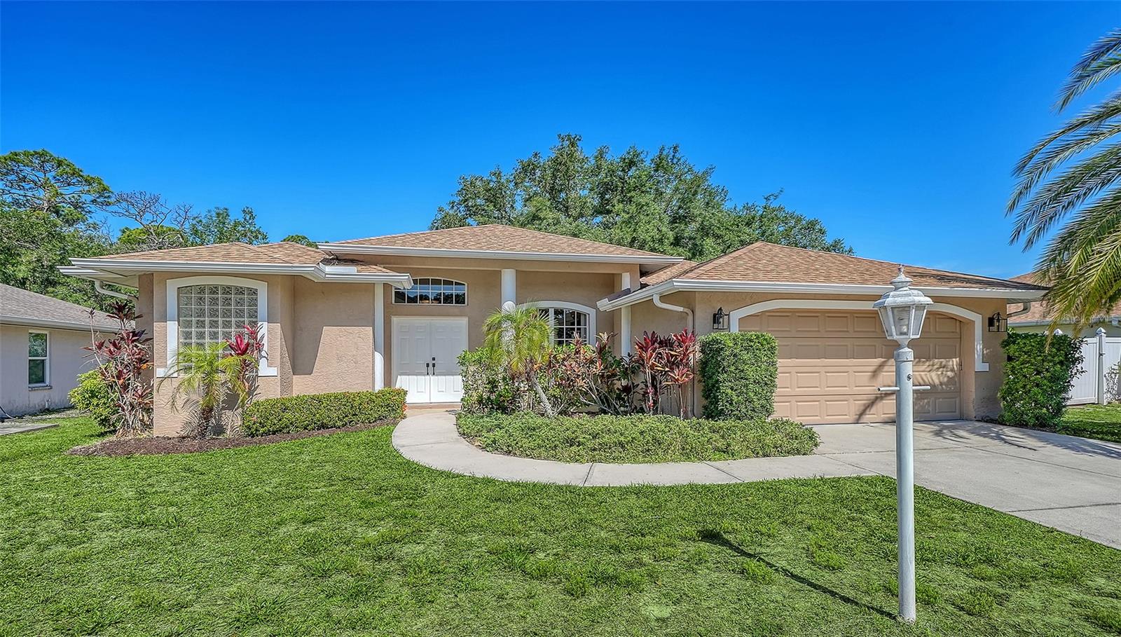 OAK CREEK FOREST - Residential