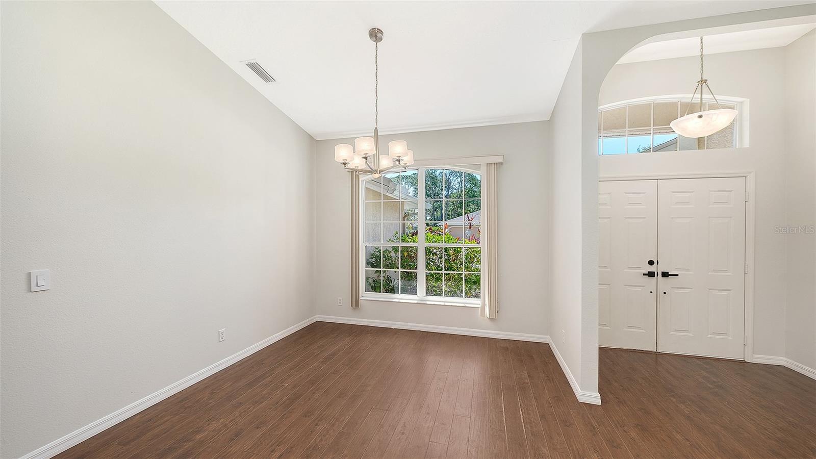 OAK CREEK FOREST - Residential