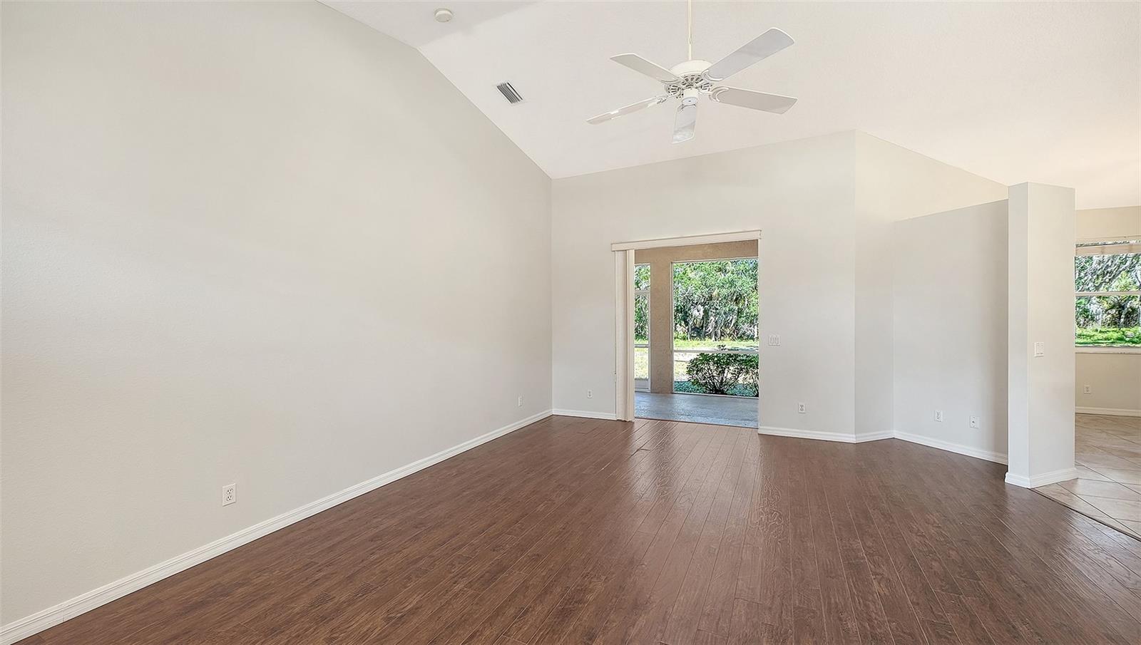 OAK CREEK FOREST - Residential
