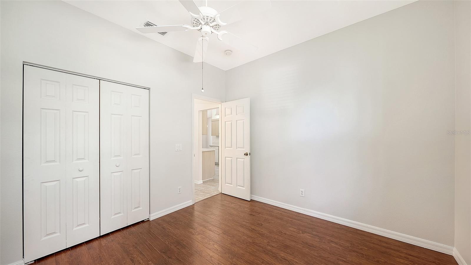 OAK CREEK FOREST - Residential