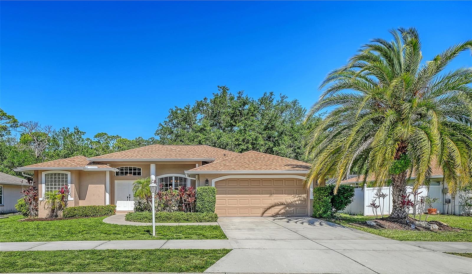 OAK CREEK FOREST - Residential
