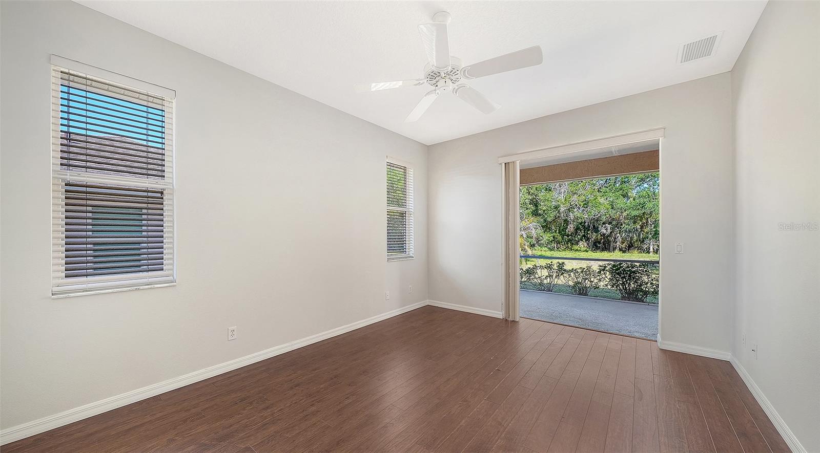 OAK CREEK FOREST - Residential