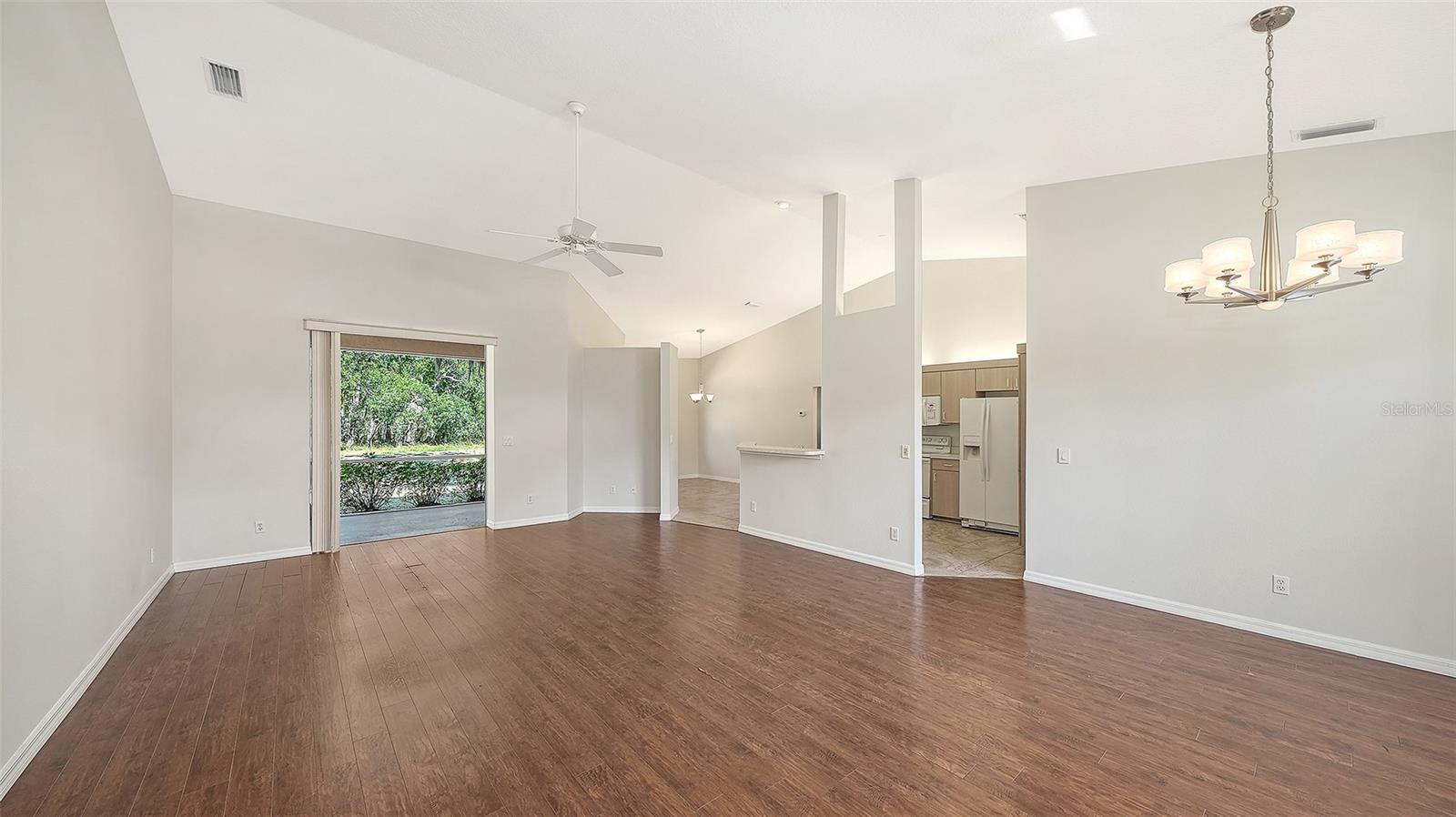 OAK CREEK FOREST - Residential