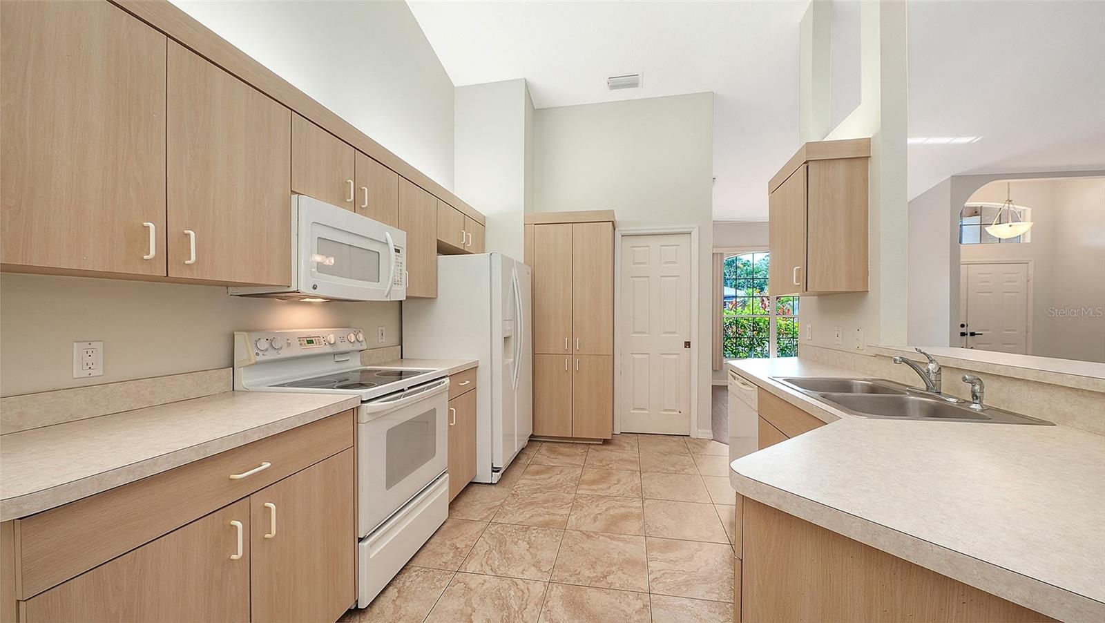 OAK CREEK FOREST - Residential