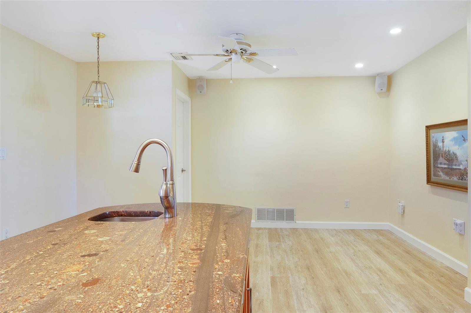 SEMINOLE LAKE GOLF & COUNTRY CLUB ESTATES - Residential