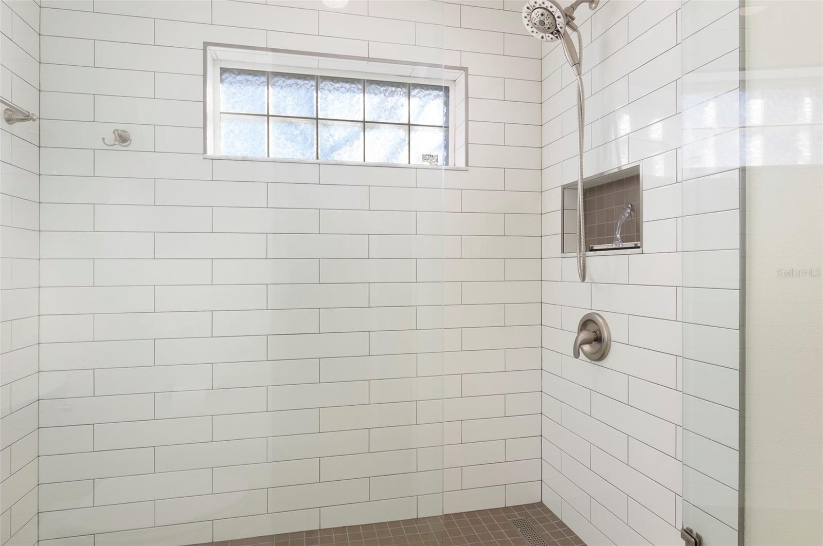 SEMINOLE LAKE GOLF & COUNTRY CLUB ESTATES - Residential